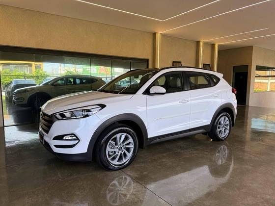 HYUNDAI TUCSON 1.6 16V T-GDI GASOLINA GLS ECOSHIFT HYUNDAI TUCSON 1.6 16V T-GDI GASOLINA GLS ECOSHIFT